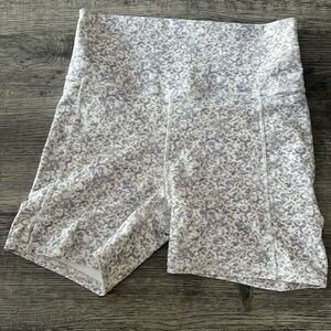 Vuori Studio Pocket Short